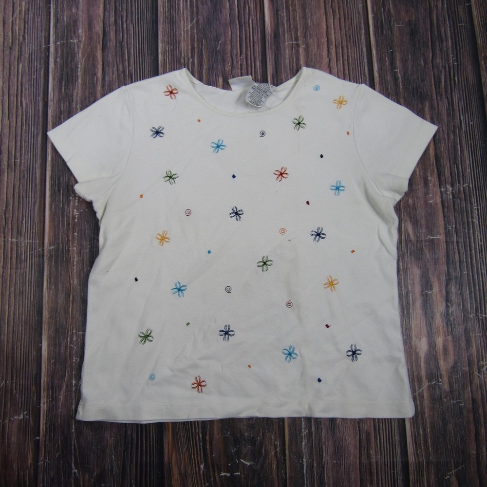 White Stag Womens Medium White Embroidered Floral TShirt Short Sleeve Granny 90s